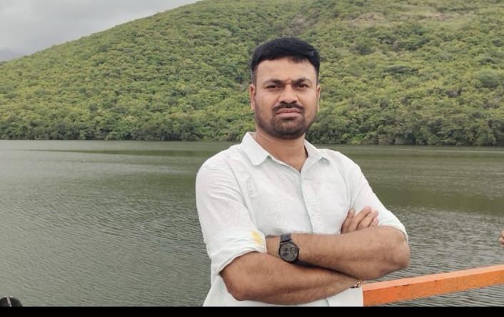 પ્રકાશભાઈ ચંદુભાઈ મંઢ 