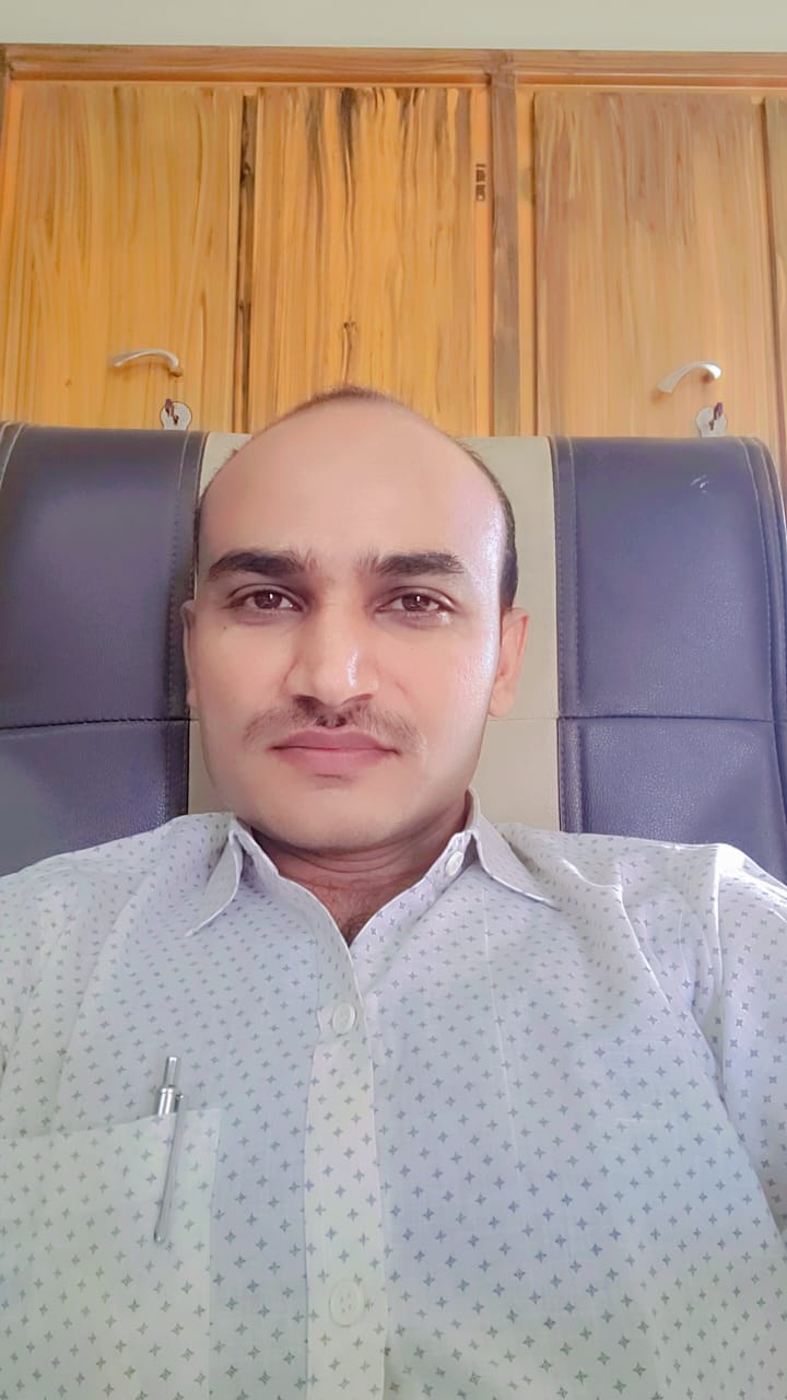 નિલેશભાઈ મકવાણા 