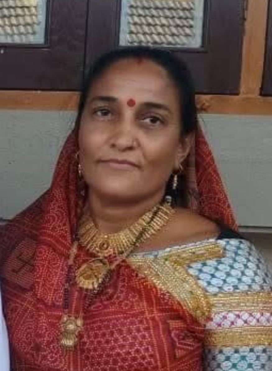 શ્રીમતી નિતાબેન રસીકભાઇ ચાવડા 