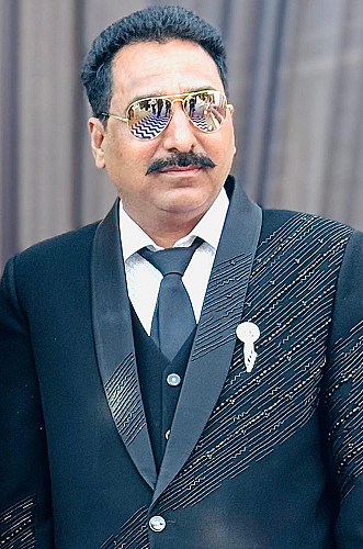 મહેશભાઈ લાખાભાઇ ખાદા 